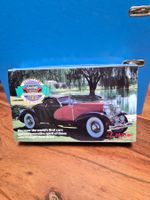 TRADING CARDS ANTIQUE CARS