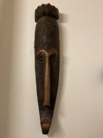 Maske (Kamerun) m Kupfer Applikationen (Chameleon) 92 x 23