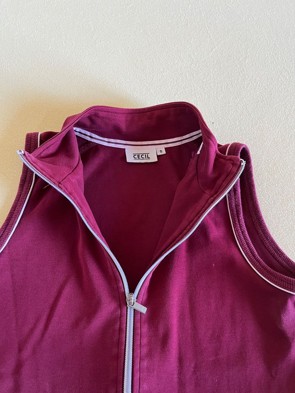 Cecil Gilets: Gilet von Cecil Damen – D'occasion à Eschenbach SG par Joey-Li 1