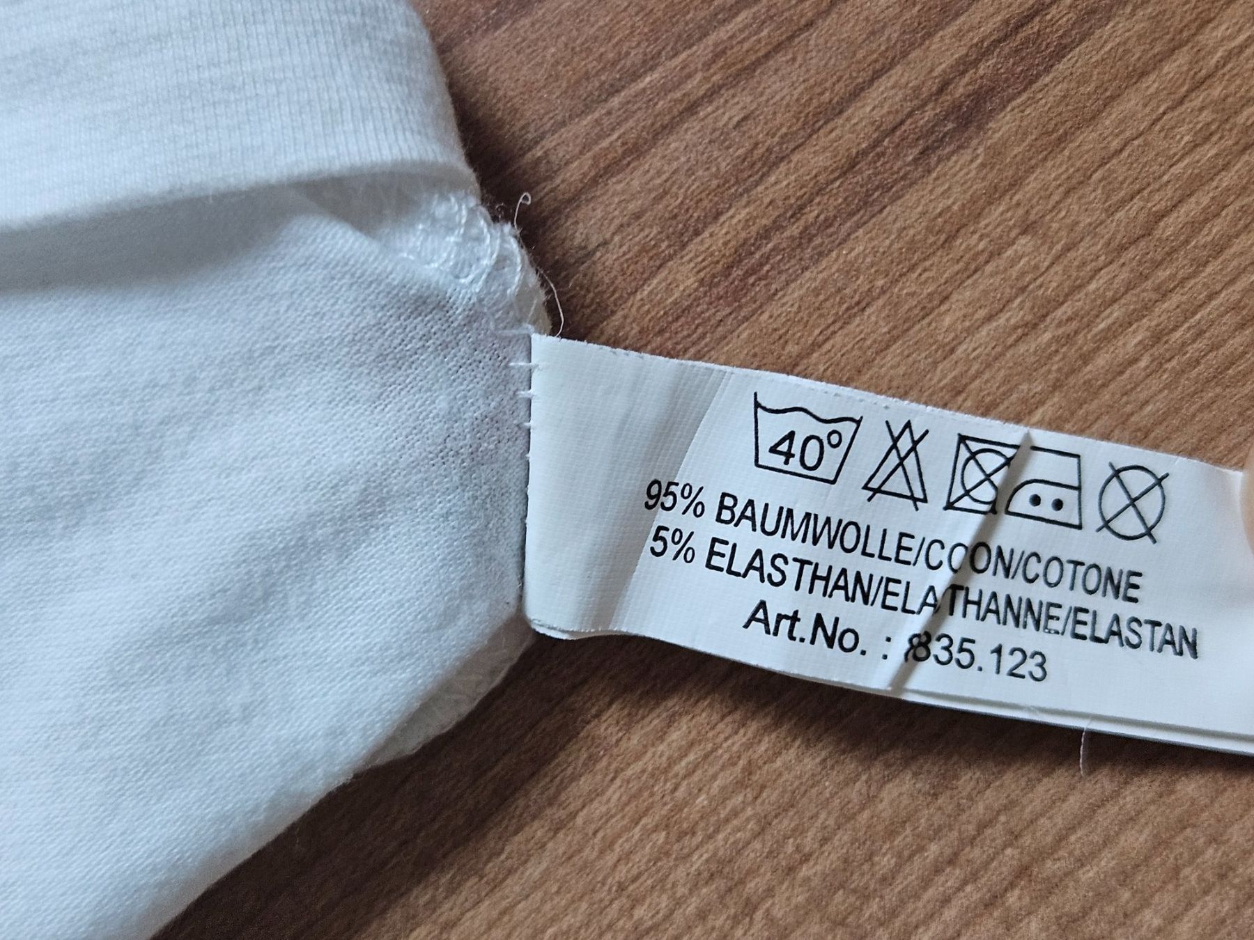 T-Shirts: T-Shirt Rückenfrei – Gebraucht aus Tann von Pepiino 3