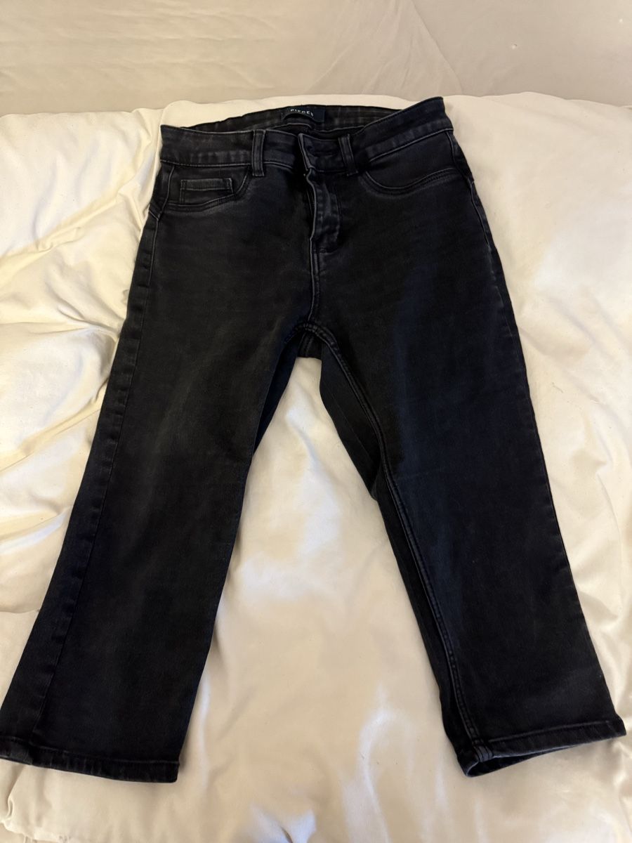 Jeans: Damen Capri Jeans - schwarz / Grösse: S – D'occasion à Oberhofen Thun'see par ClaudiaKelesh 3