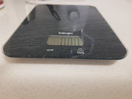 Beurer Digitale Kuchenwaage Glas Schwarz mit Tara Funktion