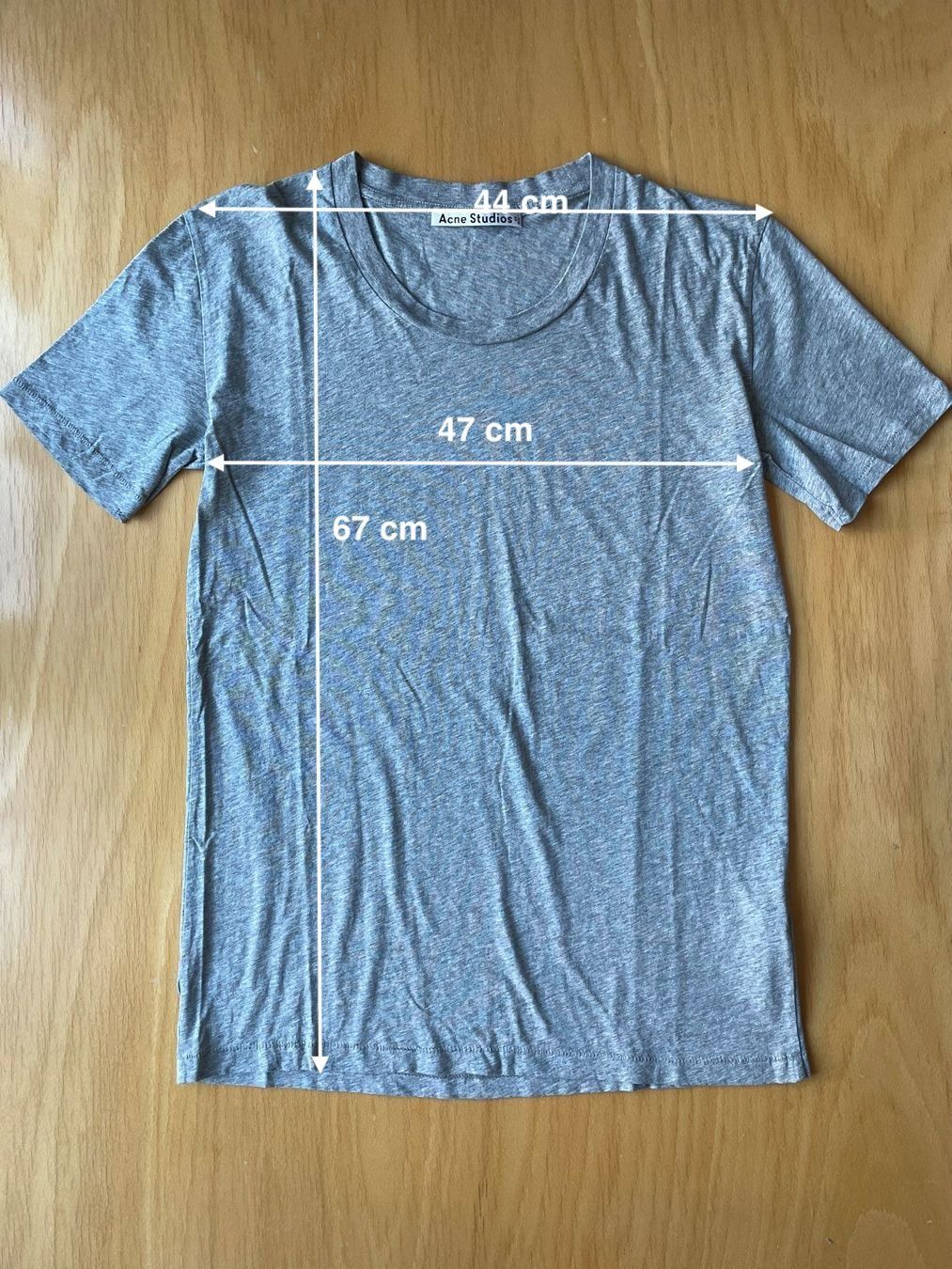 Acne Studios T-shirt: Acne Studios T-shirt XS – Usato da Zürich venduto da hol_bc6v 5