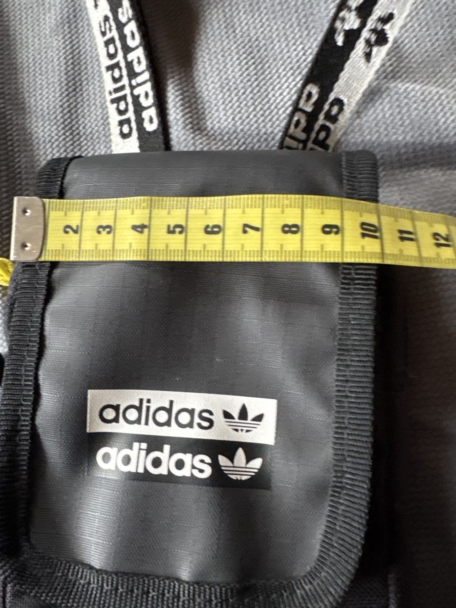Adidas Borse: Adidas Umhängetasche/Handytasche  Neu – Nuovo (secondo la descrizione) da Vezia venduto da sidu03 7