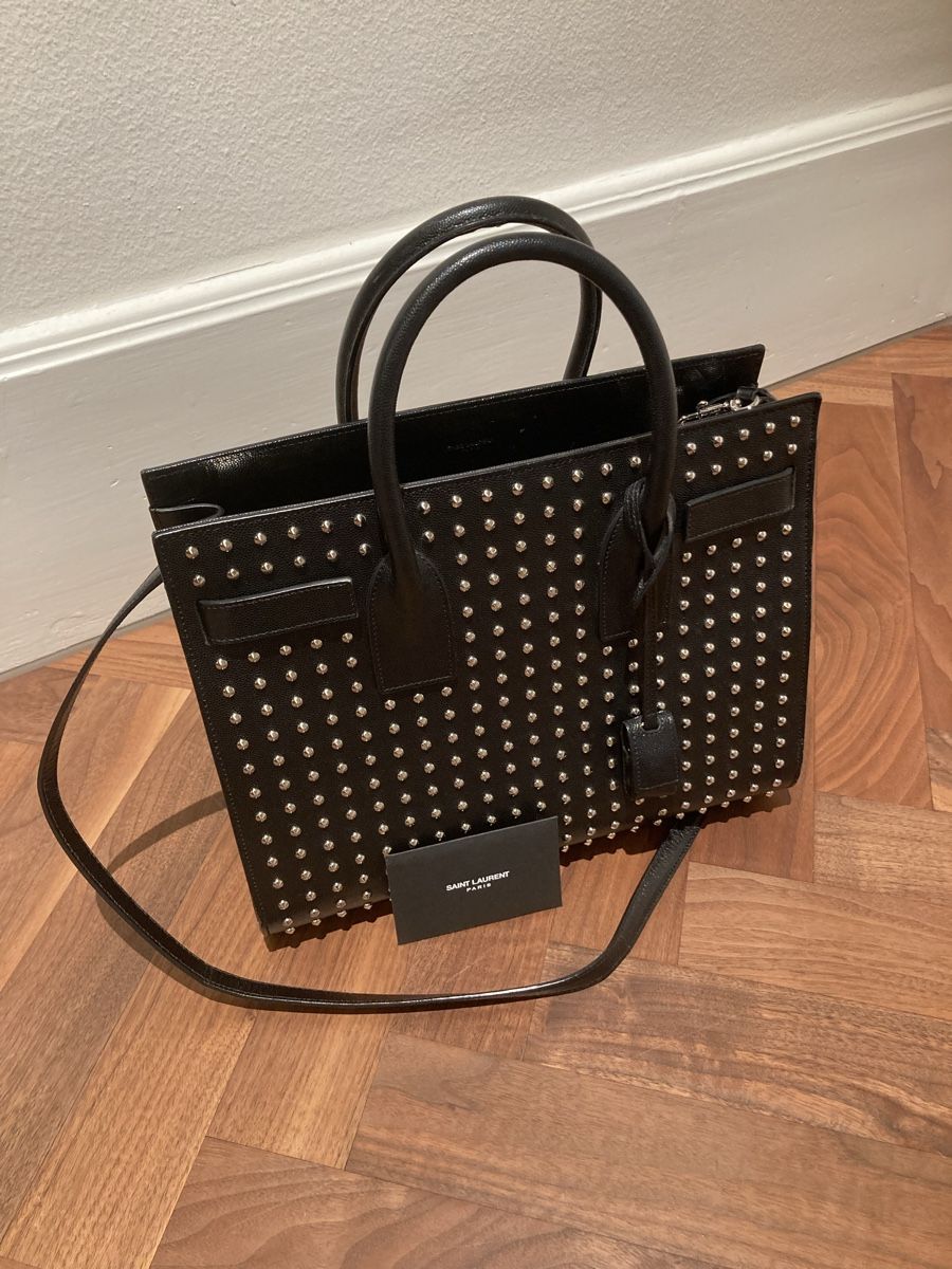 Saint Laurent Borse da donna: YSL Sac de jour – Nuovo (secondo la descrizione) da Holzhäusern ZG venduto da DoroW