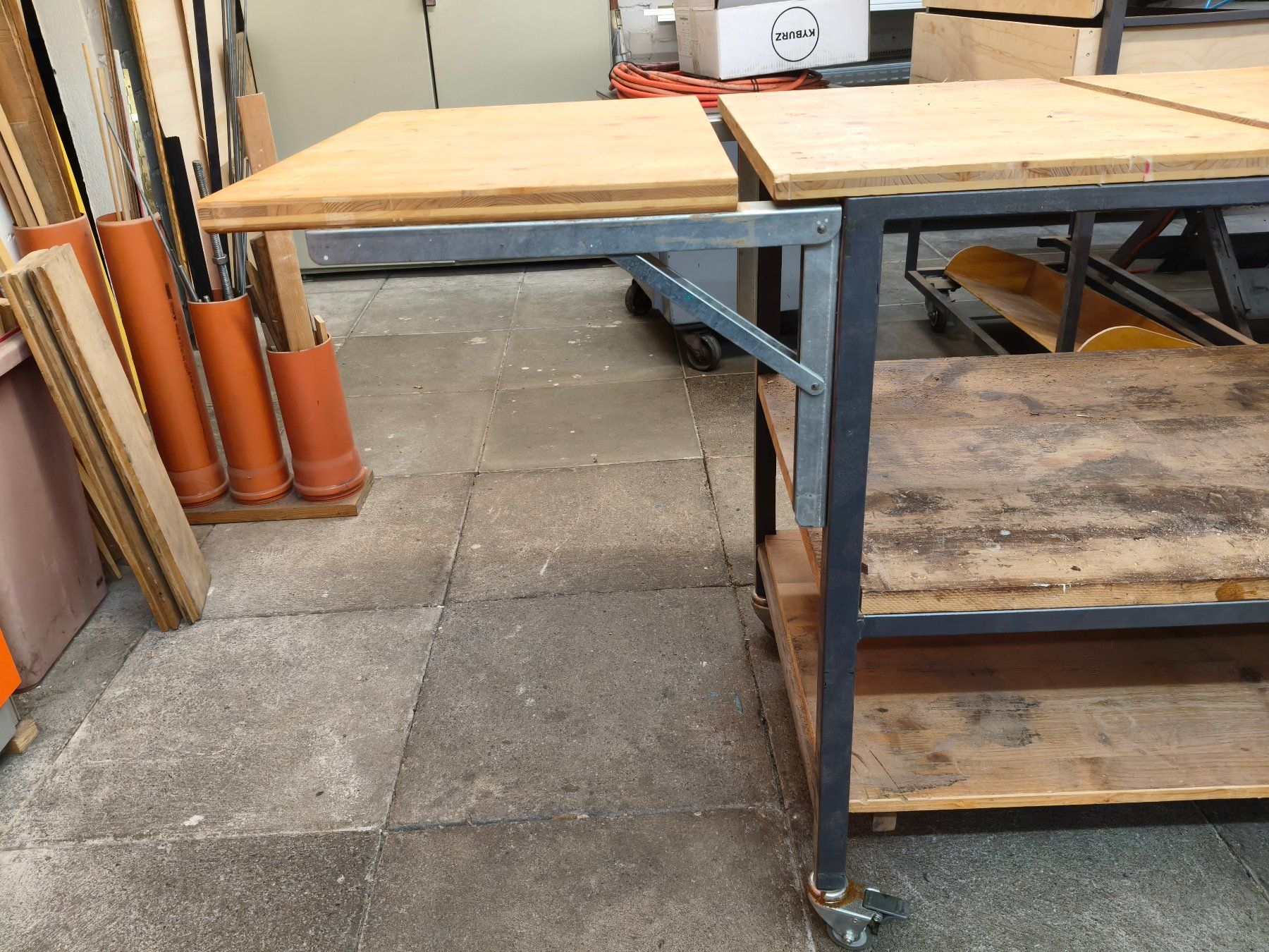 Établis: Werktisch auf Räder – D'occasion à Ebikon par werkhuette 4