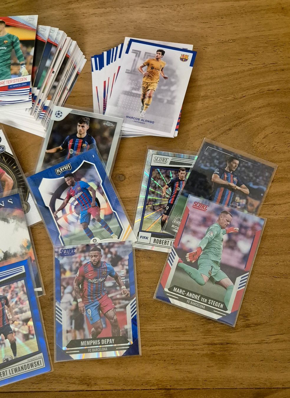Topps Carte collezionabili: 104 Barcelona Karten - mit Numberd + Inserts Topps & Panini – Nuovo (secondo la descrizione) da Burg AG venduto da Danoe 3