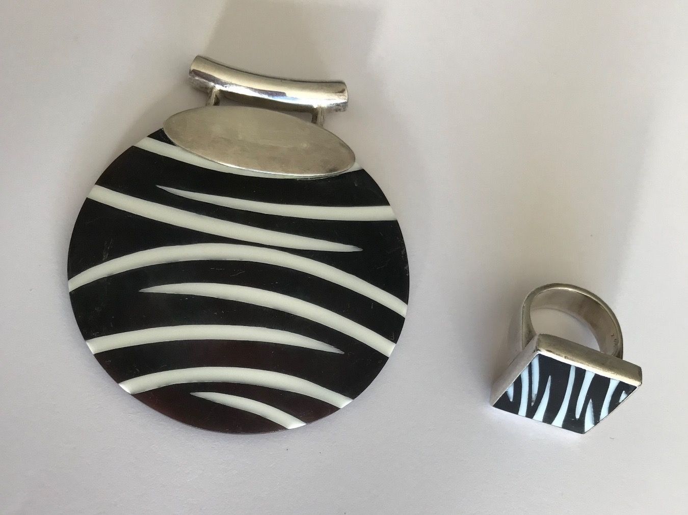 Sonstiger Schmuck: Ensemble en argent bague et pendentif – Gebraucht aus Grimisuat von eliseba88