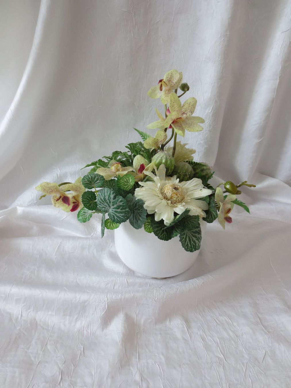 Tutte le decorazioni: Frühlings Gesteck mit Kunstblumen – Usato da Aeugst am Albis venduto da murmeli2