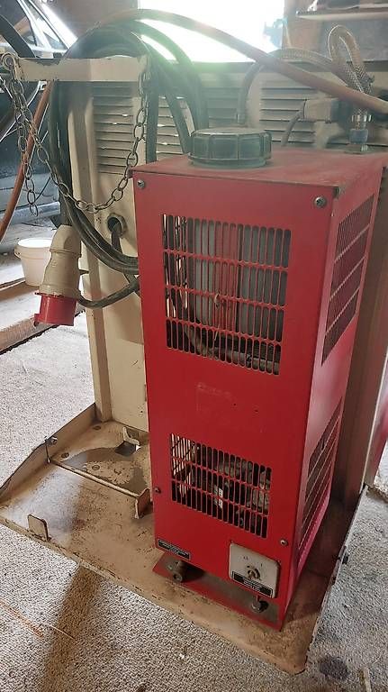 Löten & Schweissen: Schweissgerät Frowig  260 AC/DC Super Wave – Gebraucht aus Adelboden von pile 1