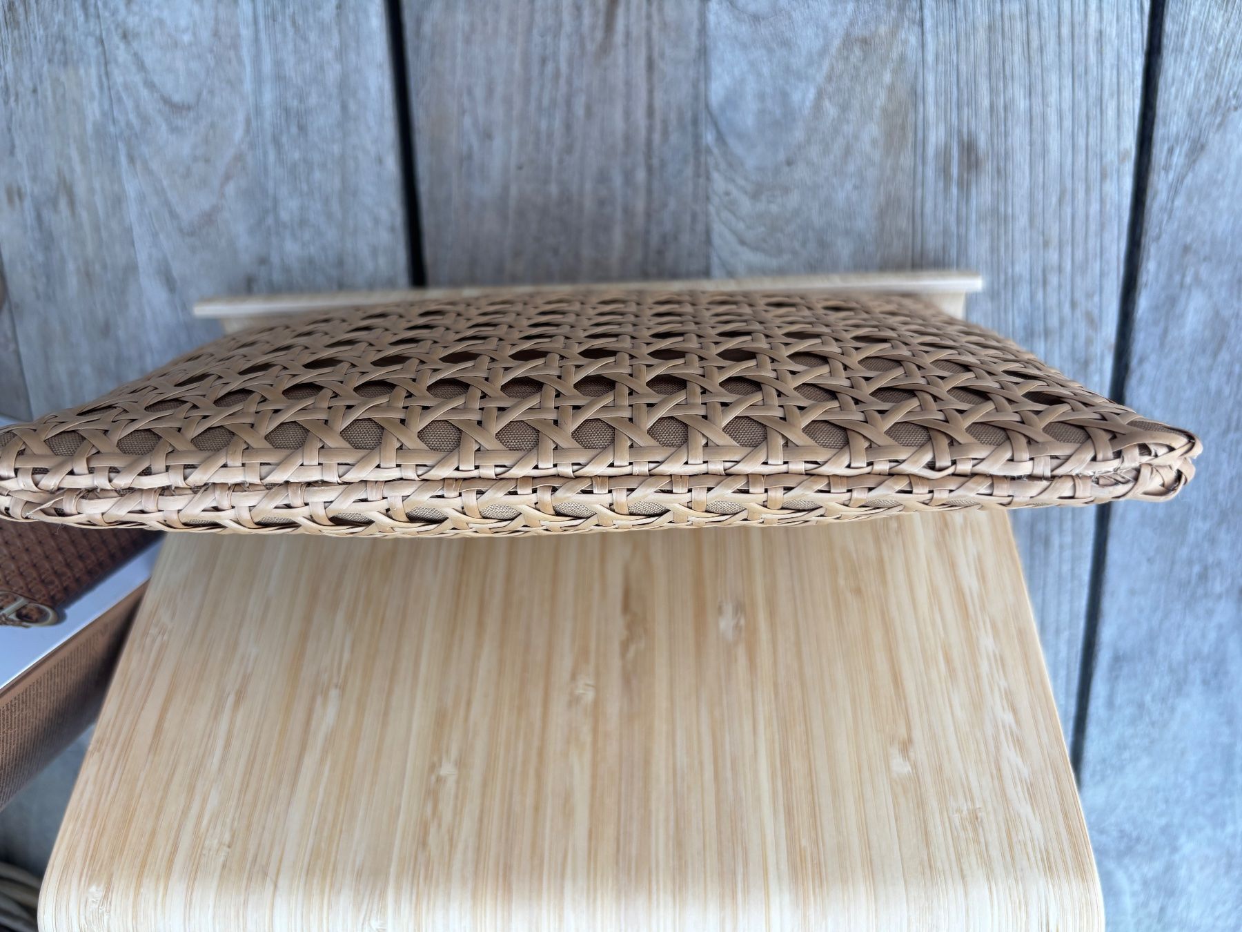 Kosmetikkoffer: GWP DIOR Necessaire aus Rattan, Solar Juni 26 – Neu und originalverpackt aus Oberwil BL von daniellea_k 5