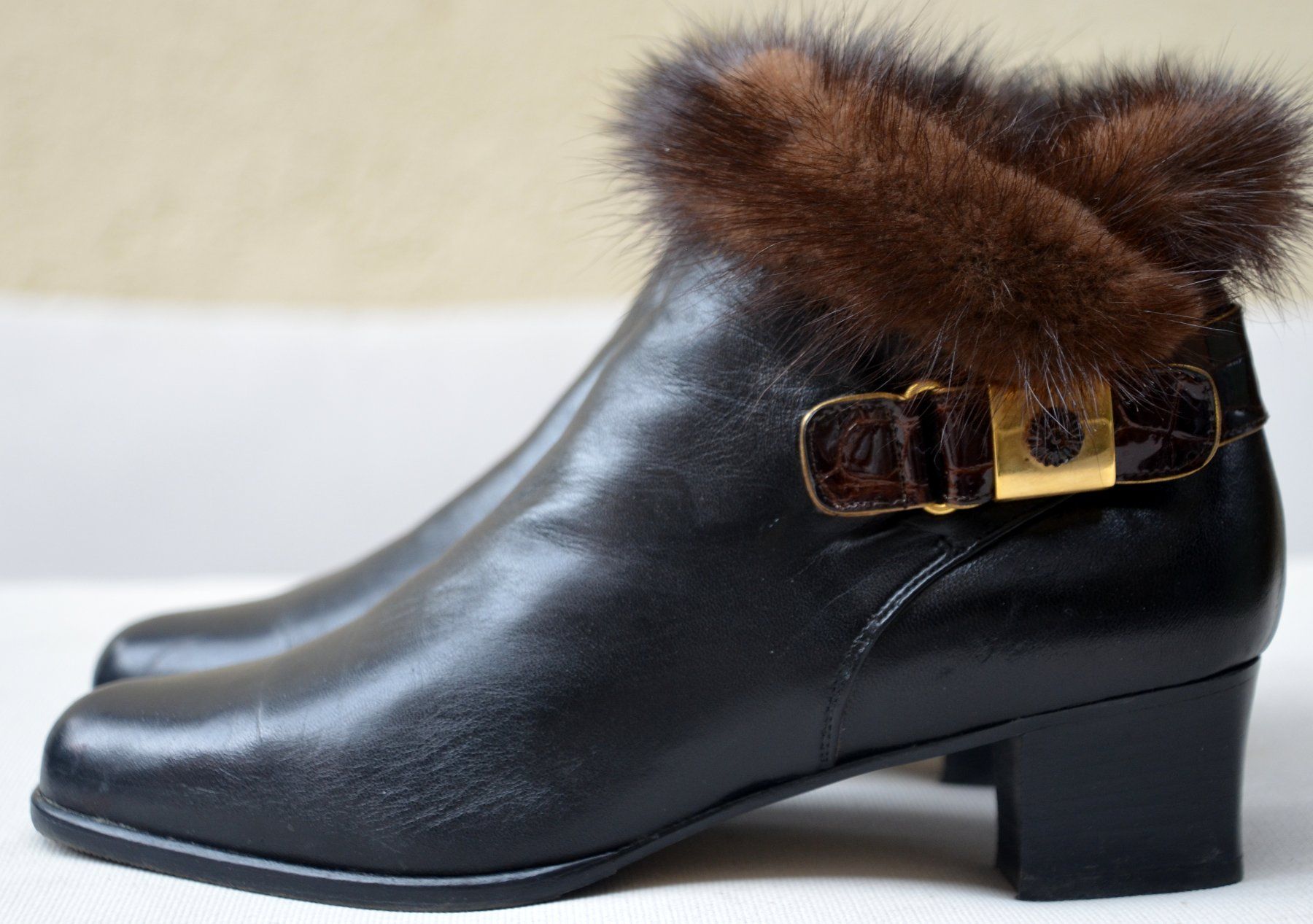 Scarpe da donna: Venezia Stiefeletten / bottines .38.5 – Usato da Collonges venduto da arashee 6