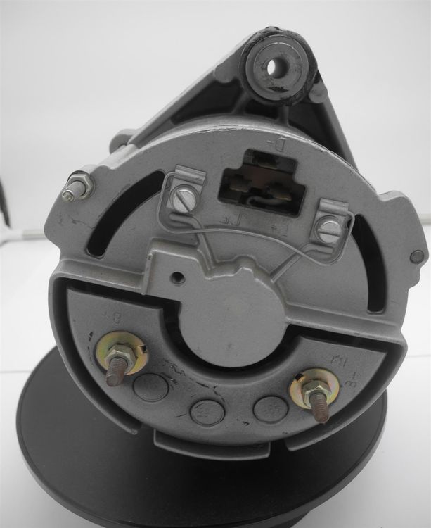 Lichtmaschine für Oldtimer 0 986 030 240, h39 (Neu (gemäss Beschreibung ...