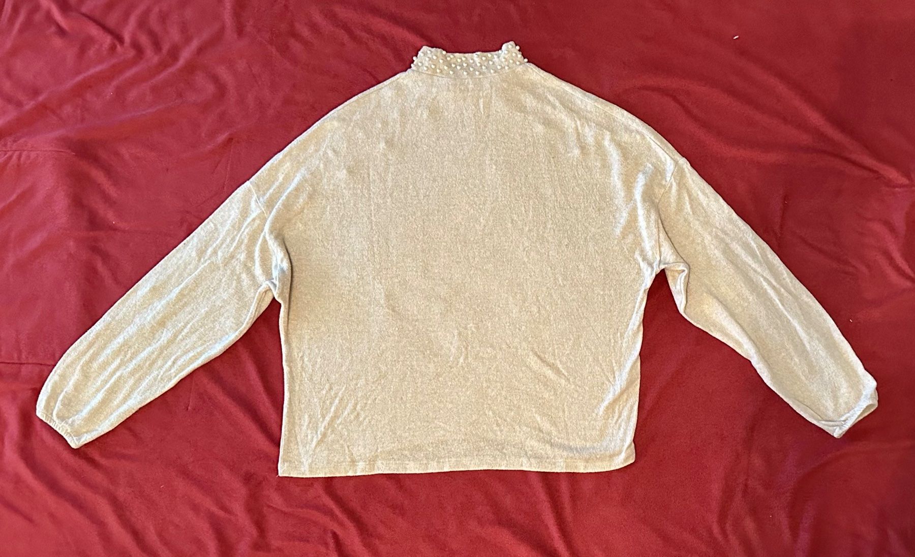 H&M Maglioni & Felpe: Pullover beige mit Perlen, Gr L, sehr gut erhalten – Usato da Emmenbrücke venduto da little.treasures 2