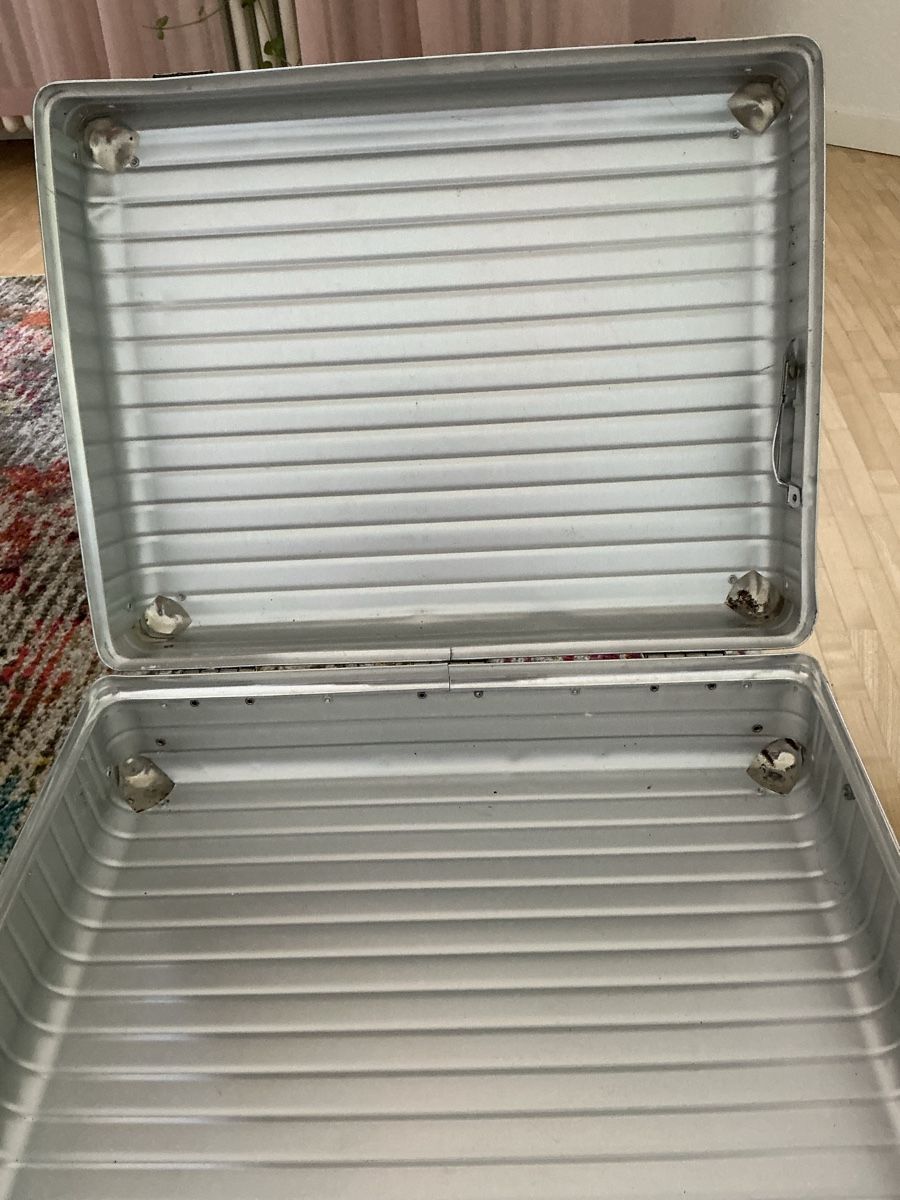 Rimowa Valigie: Aluminium Attache Case Silver Acceptable Condition – Usato da Basel venduto da Smile214 1