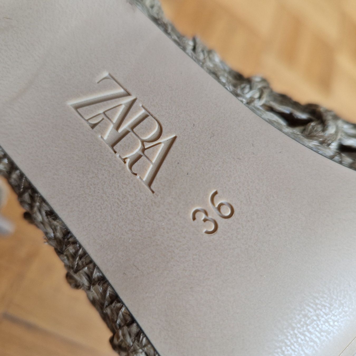Zara Scarpe da donna: Escarpins beiges Zara 36 – Nuovo (secondo la descrizione) da Onex venduto da AF. 1