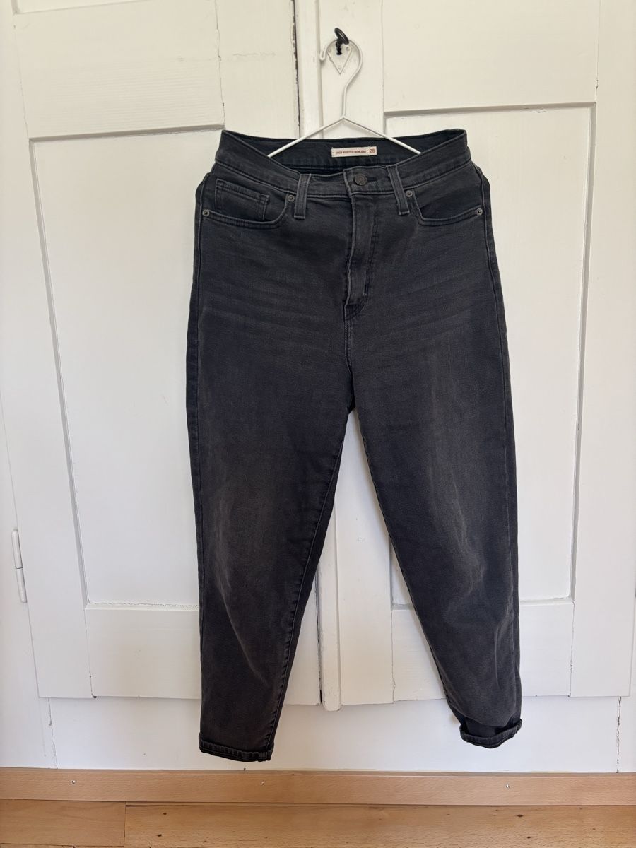 Levi's Jeans: Levis Mom Jeans – Usato da Bern venduto da micha_