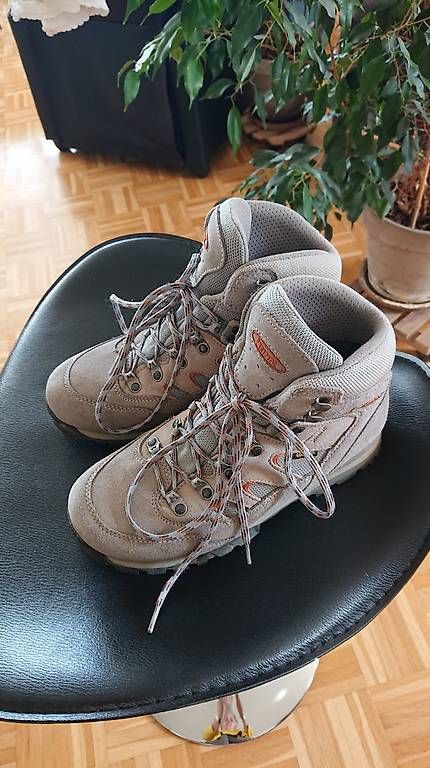Scarpe da donna: Wanderschuhe MEINDL Gr. 38 – Usato da Braunau venduto da anita0403 2