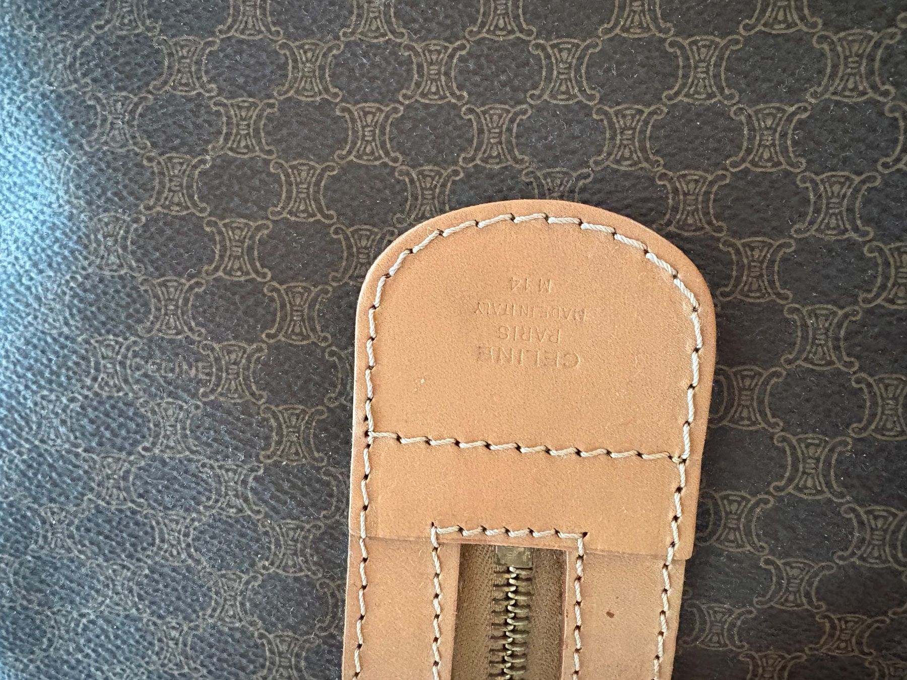 Celine Borse: Céline Macadam Boston Bag Brown – Usato da Bern venduto da ano_ngd5 3