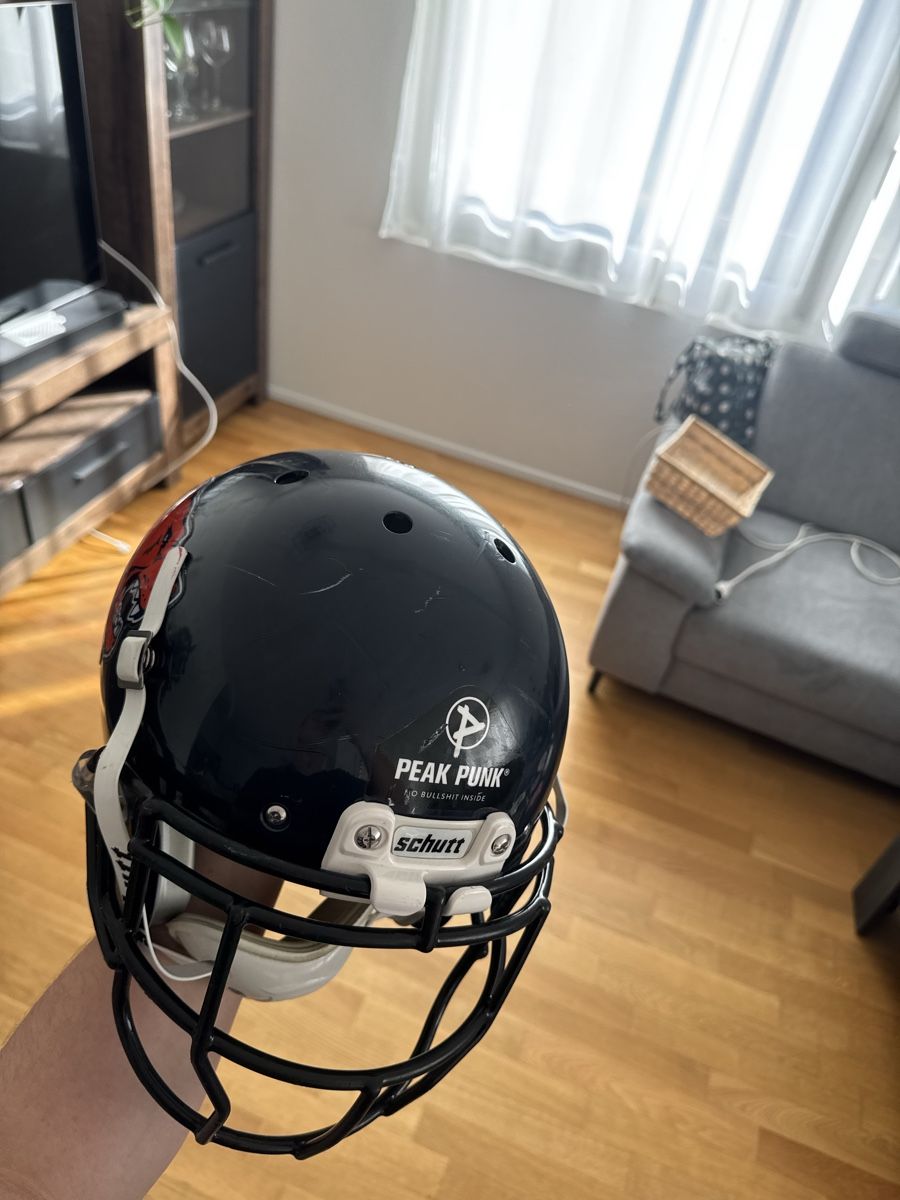 Protections: American Football  – D'occasion à Amriswil par Fixm8 1