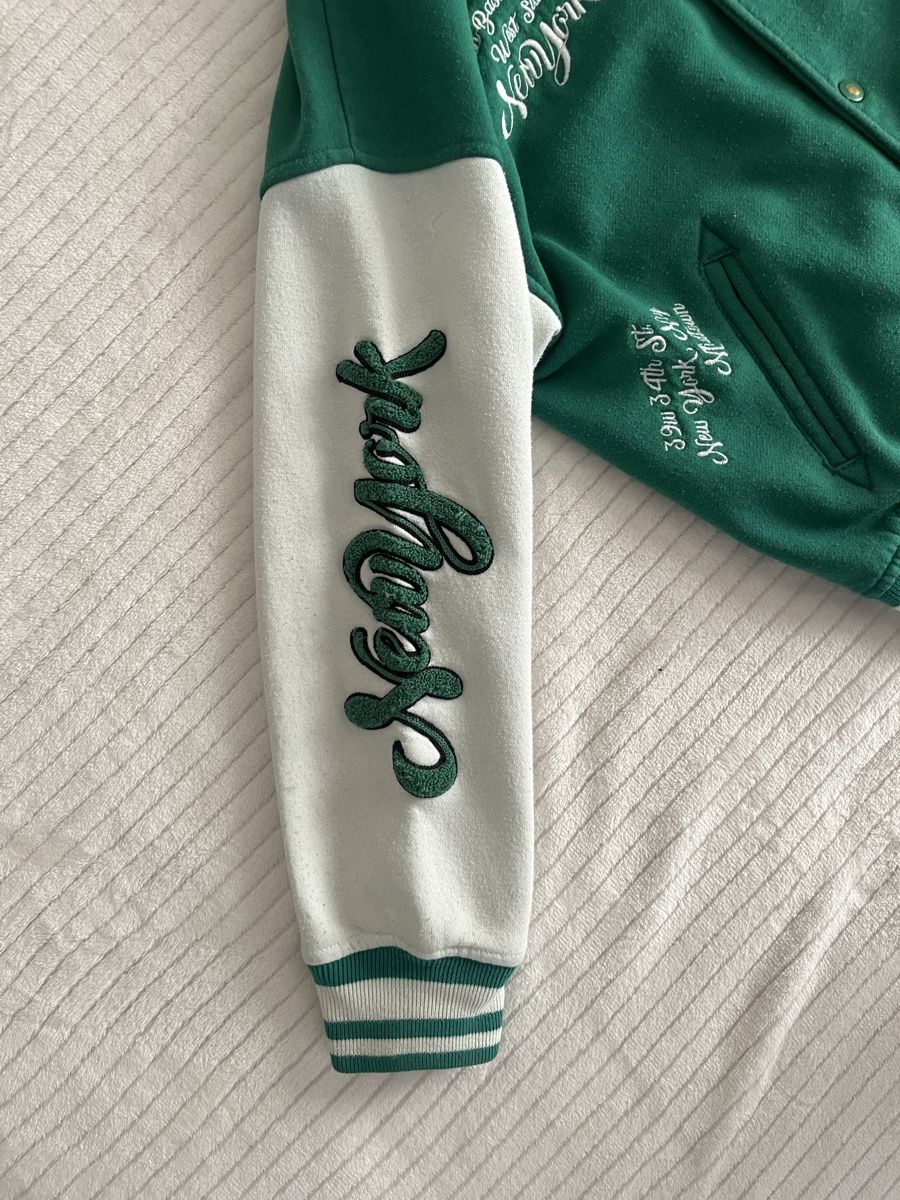 Zara Pullover & Sweatshirts: Cardigan Zara size 140 – Gebraucht aus Saas-Fee von Marienelly19 4