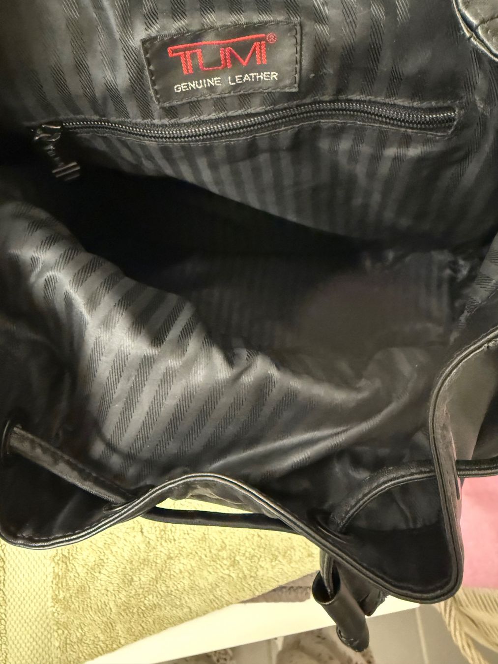 Tumi Rucksäcke: TUMI LEDER RUCKSACK – Gebraucht aus Zürich von flo_7cvq 3