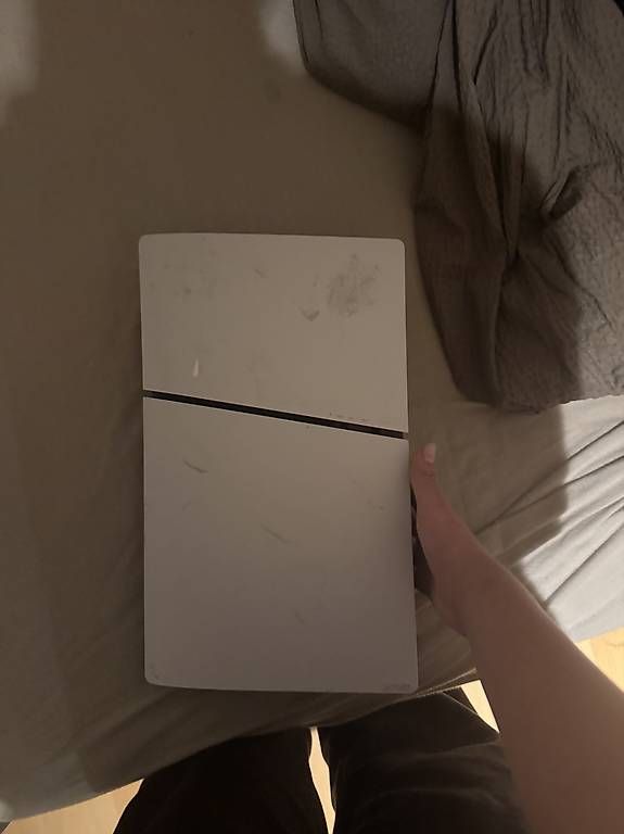 Konsolen: Ps5 slim  – Gebraucht aus Herisau von GK25 1