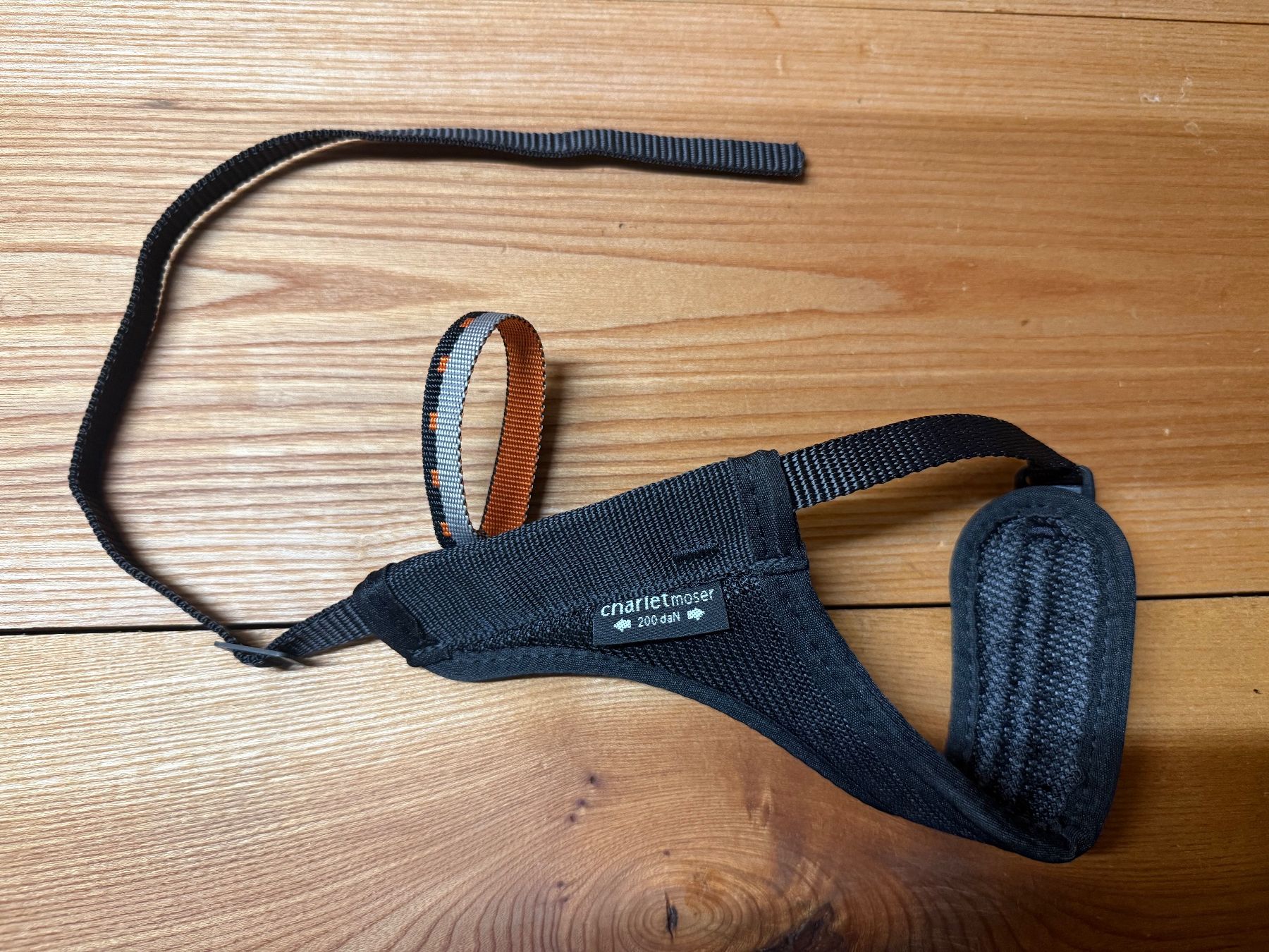 Petzl Kletterausrüstungen: Petzl Freelock Handschlaufe Eispickel – Neu (gemäss Beschreibung) aus Goldingen von Thomas.Perrin