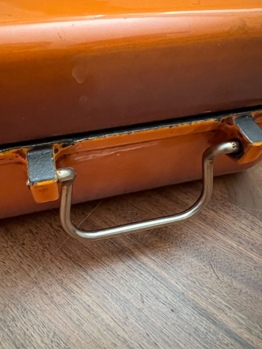 Teglie da forno: Orange Bräter mit Deckel Gusseisen Auflaufform – Usato da Jona venduto da Sariksa 8