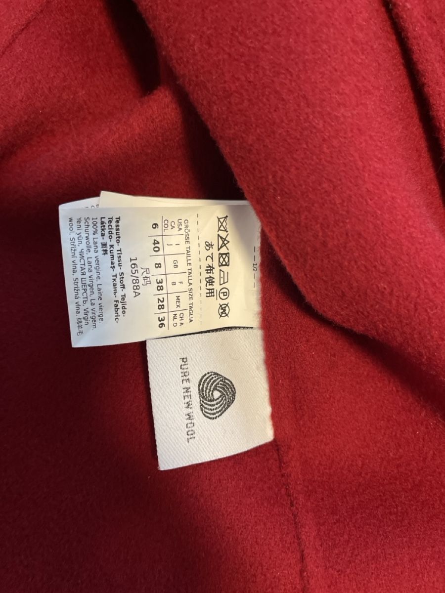 Max Mara Cappotti: Neuwertiger Mantel Max Mara - Rot – Nuovo (secondo la descrizione) da Aesch BL venduto da Heggendorn06 1