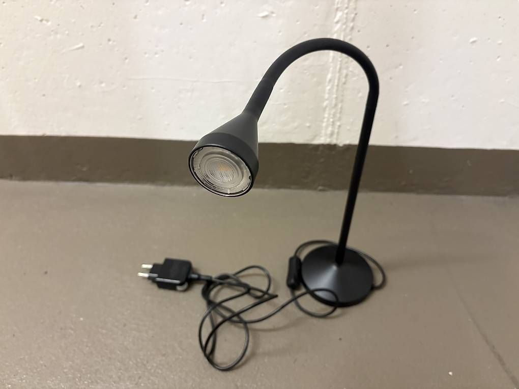 Lampade: Tischlampe schwarz Ikea – Usato da birr venduto da vde_6522