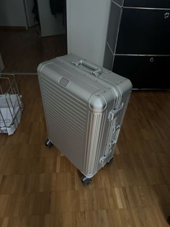 Travellite Koffer Aluminium Silber Rollen Grösse 63