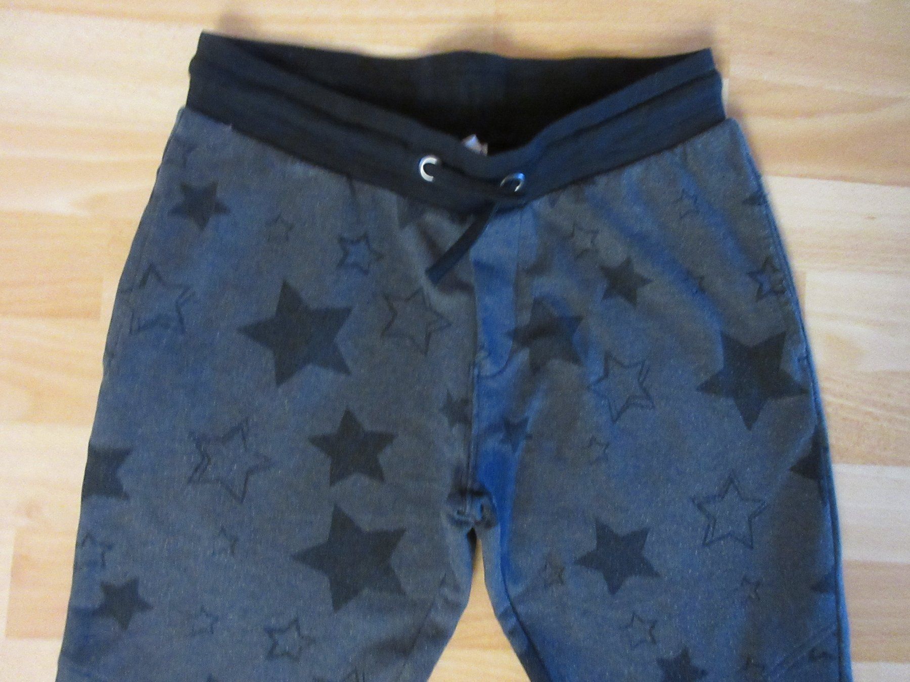 C&A Pantaloni: Freizeithose Grösse 152 – Usato da Kaisten venduto da renault015 1