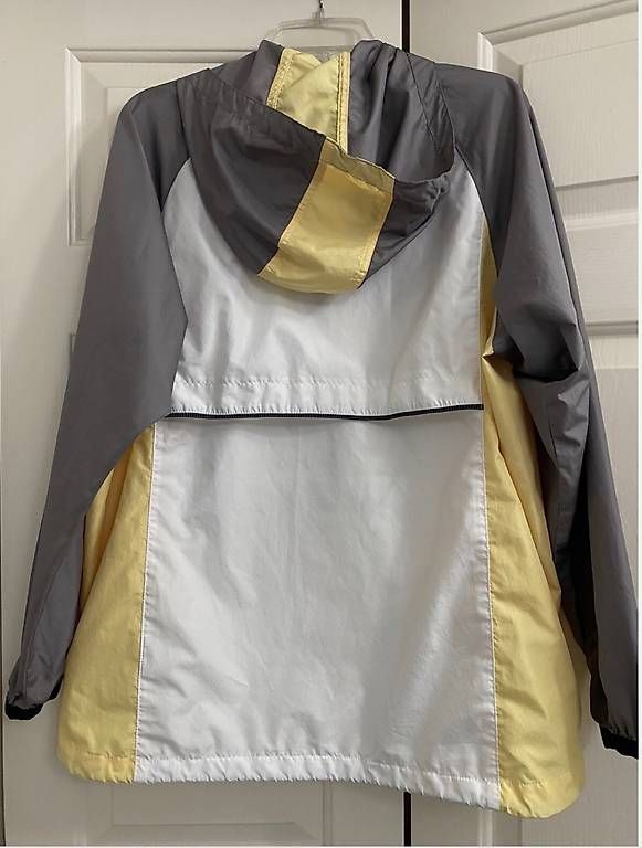 Nike Giacche: Vintage/90s Nike Anorak – Usato da Zürich venduto da jes_68cz 1