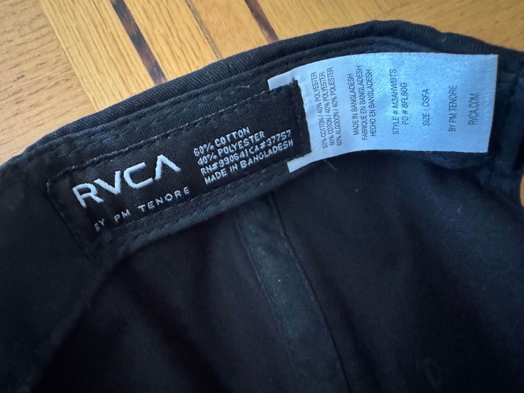 Sonstige Kleidung & Accessoires: Neue Caps Kappen RVCA div. Farben – Neu (gemäss Beschreibung) aus Seewen SZ von web_ 9