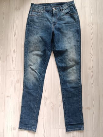 LEVIS Jeans HIGH RISE SKINNY taille / Grosse 29