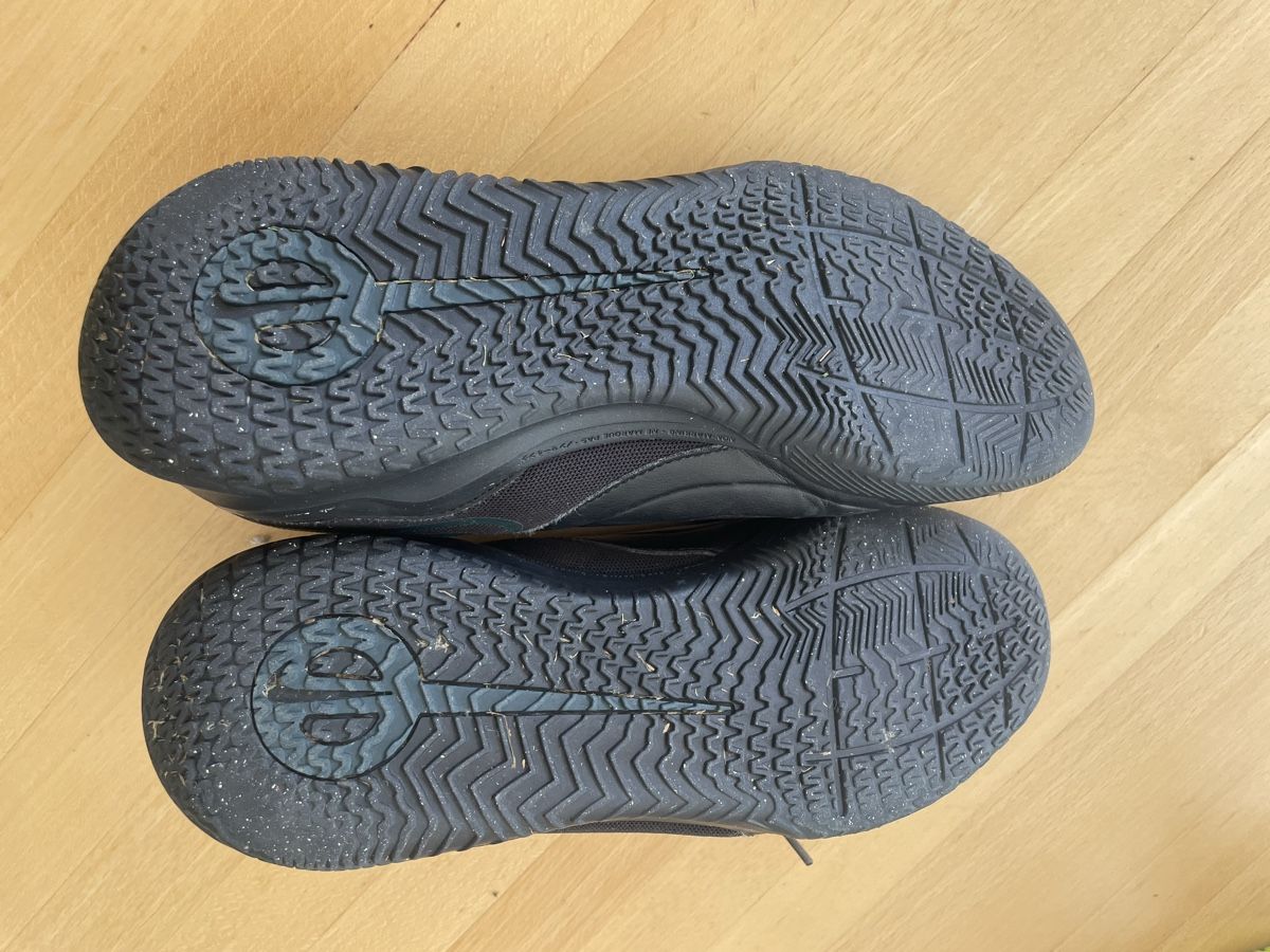 Nike Scarpe per ragazzi: Hallenschuhe 41 – Usato da Sirnach venduto da mami1978 2