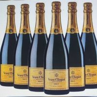 6 FLASCHEN VEUVE CLIEQUOT  0.375cl