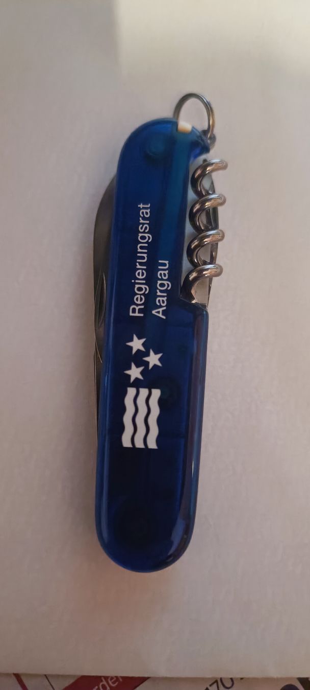 Victorinox Coltelli tascabile: Victorinox Sackmesser Entlassung Armee – Nuovo (secondo la descrizione) da Aarburg venduto da mat_66gq 1