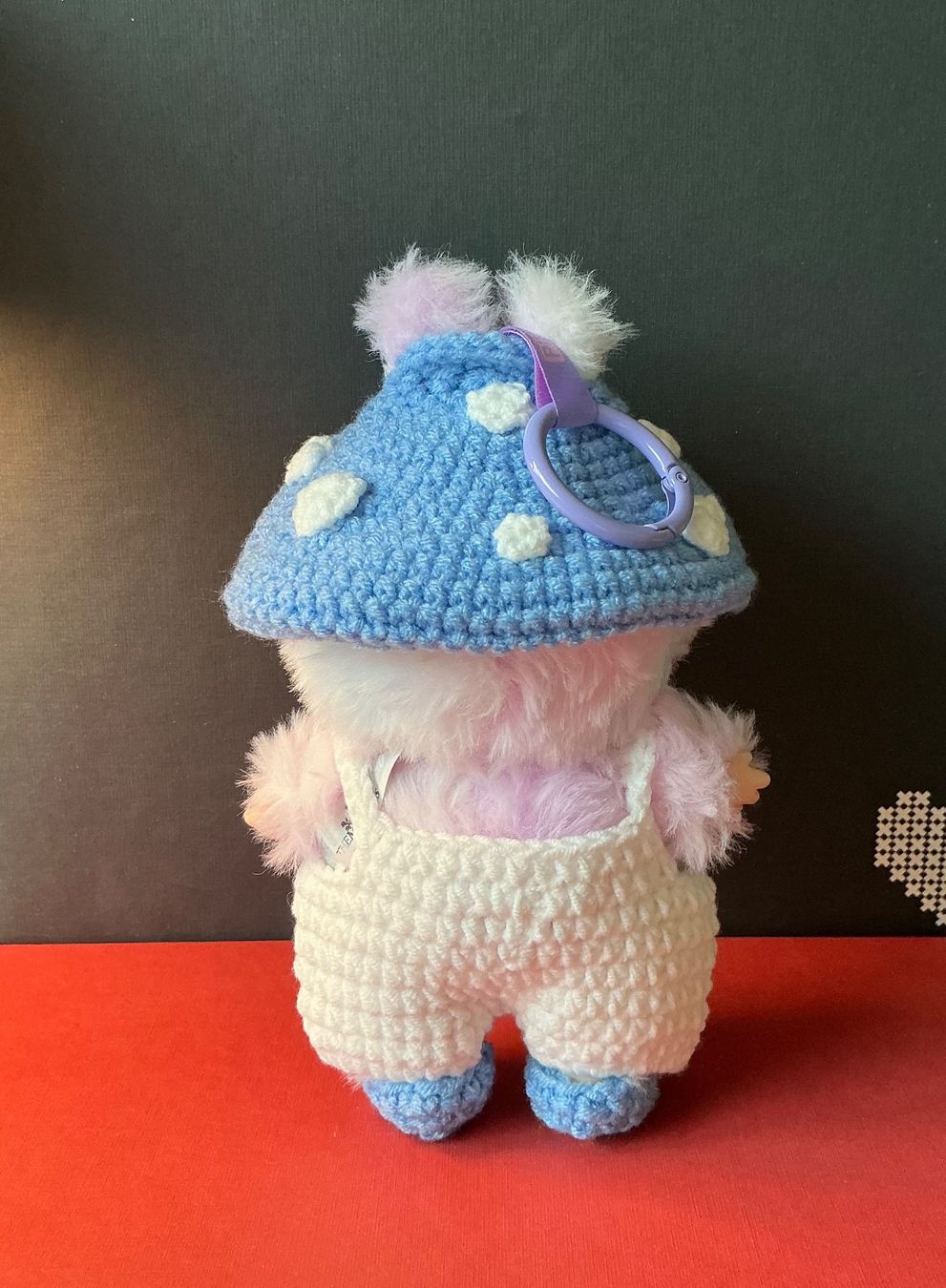 Pop Mart Statuette: Blue Mushroom Dress for Labubu – Nuovo (secondo la descrizione) da Airolo venduto da MomTheBraggerStudio 2