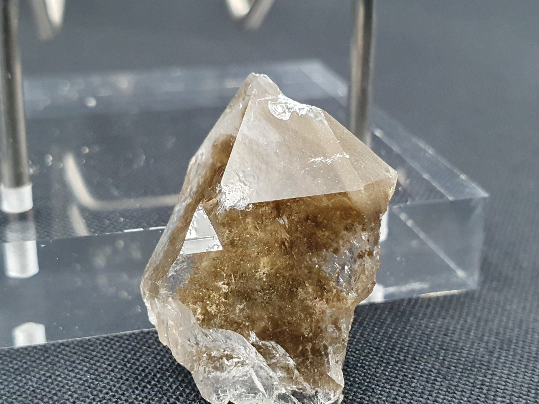 Mineralien & Heilsteine: Phantomquarz – Gebraucht aus Holderbank SO von swiss-minerals