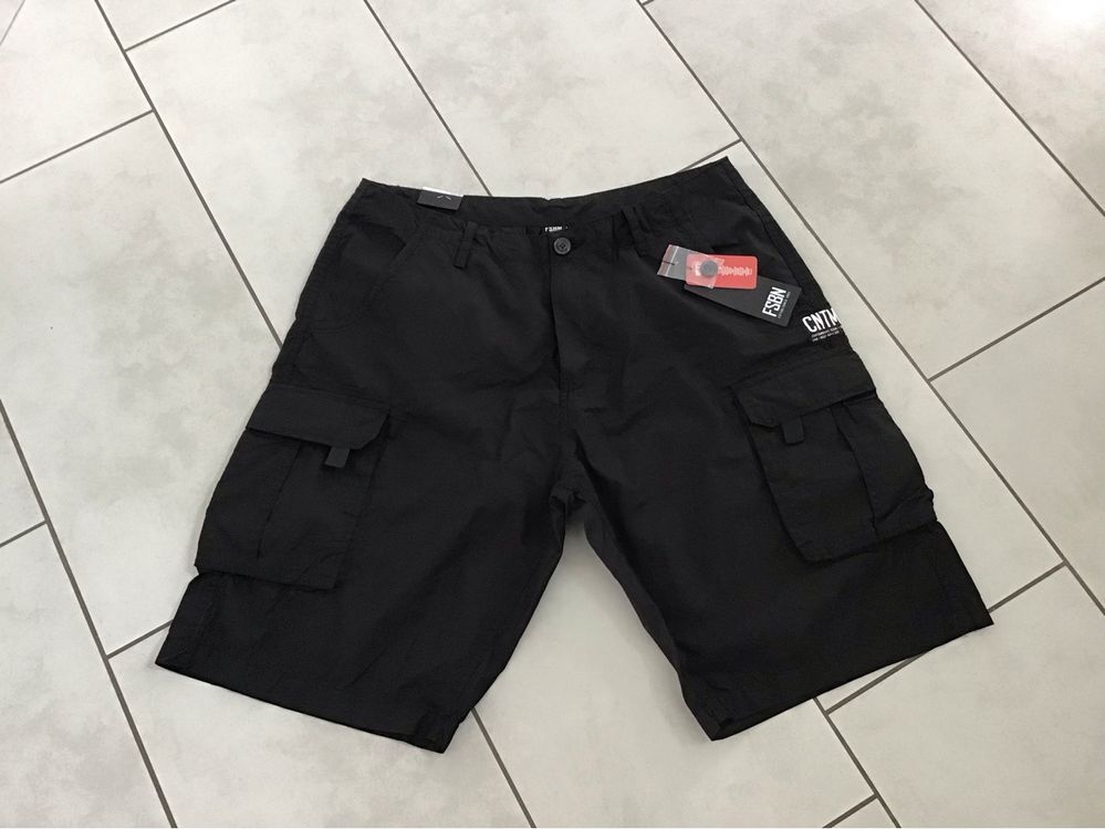 Neue Cargo Shorts FSBN XL | Kaufen auf Ricardo