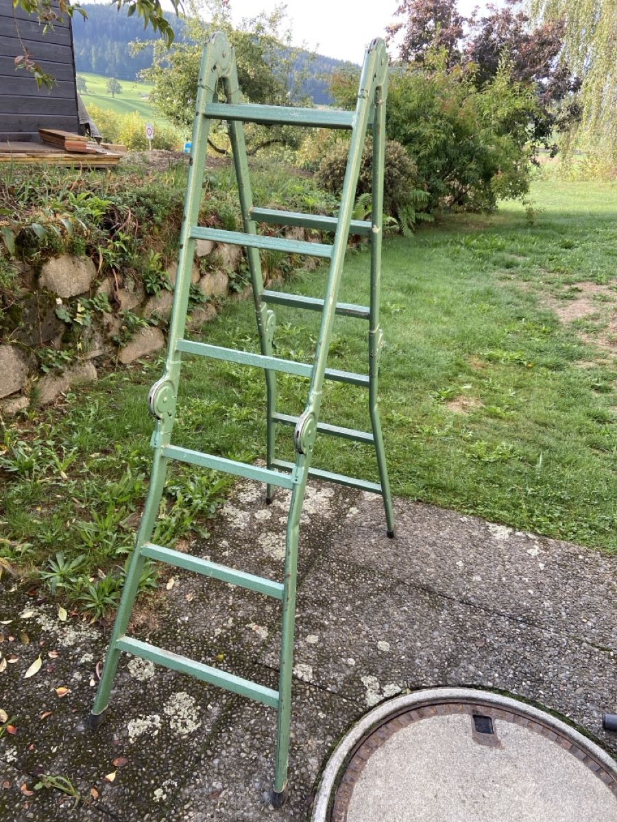 Echelles: Leiter Klappleiter – D'occasion à Schlosswil par Lokifan420 1