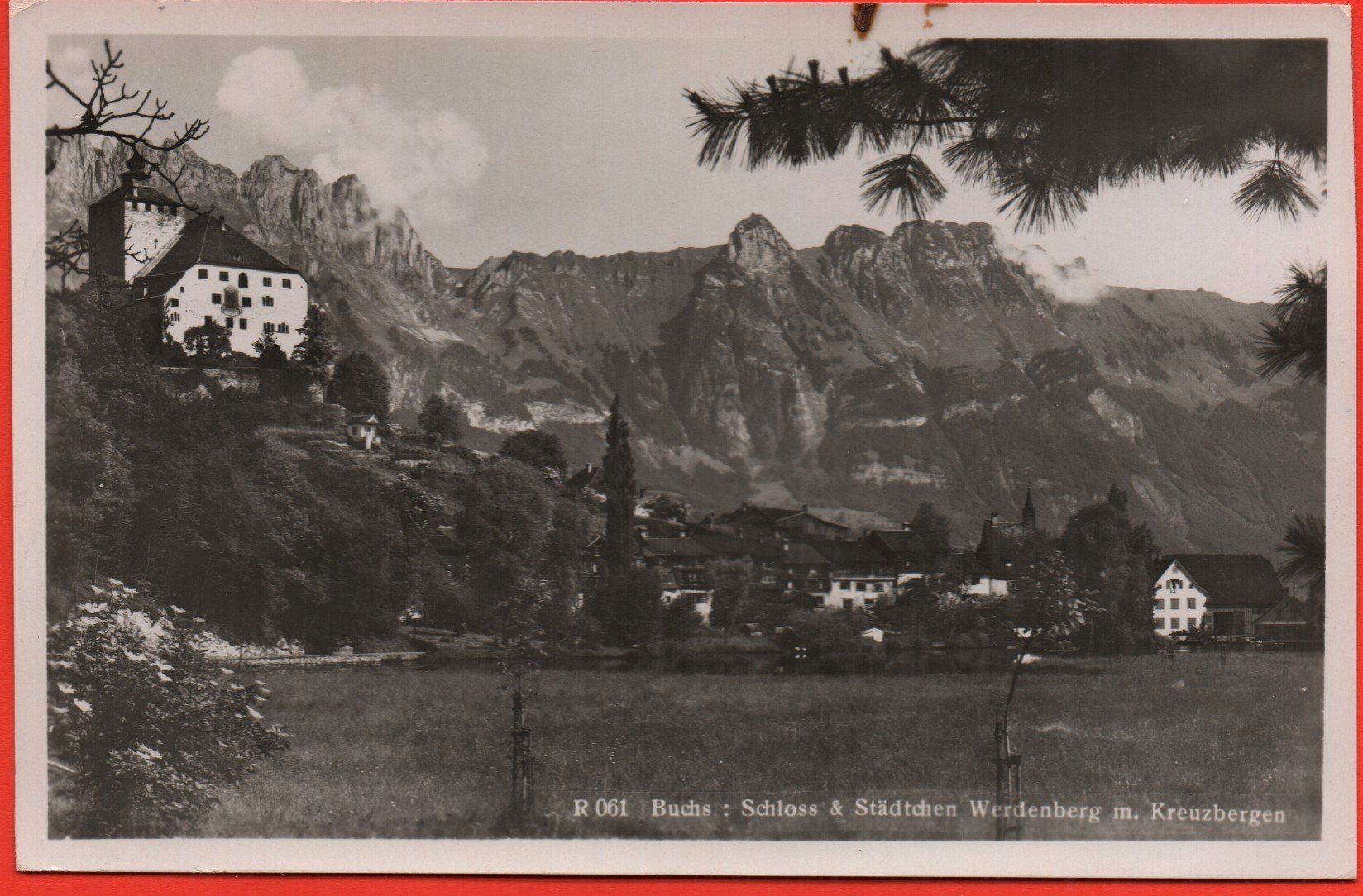 Cartoline postali: BUCHS Schloss & Städtchen Werdenberg mit Kreuzbergen – Usato da Jona venduto da philajona