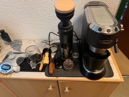 De’Longhi - mit umfangreichem Zubehör
