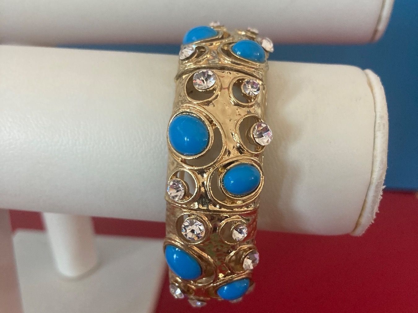 Bracciali & Braccialetti: Armreif vergoldet blauer glitzer – Usato da Laufen venduto da Trendmarket 1