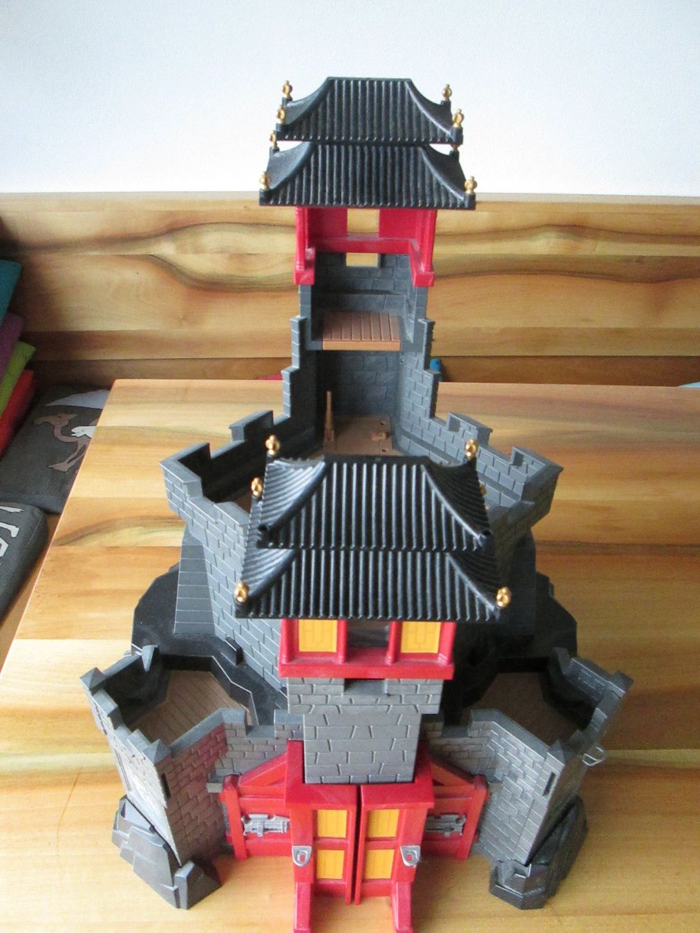 Playmobil Spielzeuge: Drachenburg Playmobil – Gebraucht aus St. Niklausen LU von Kamelo 2