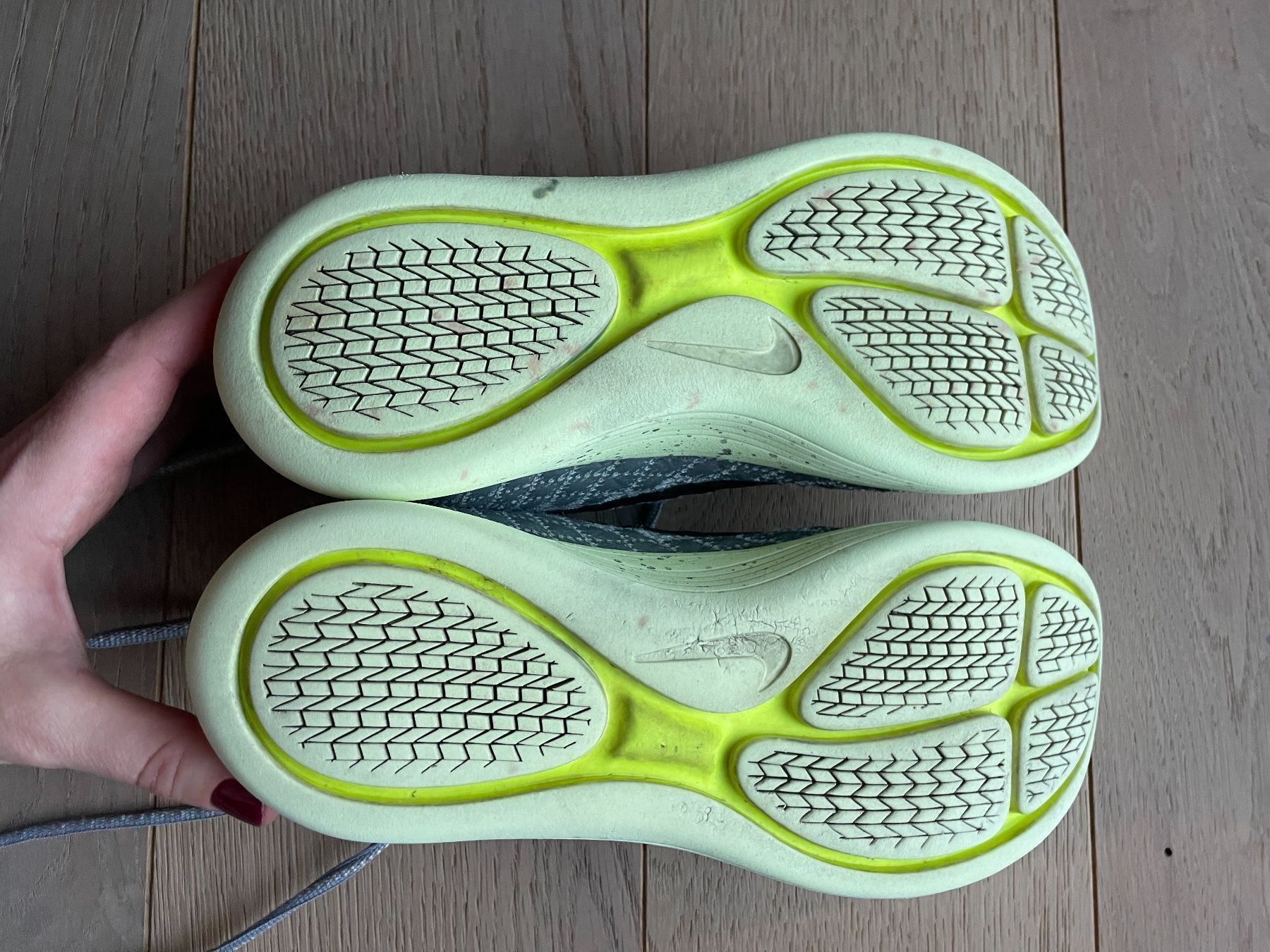 Nike Chaussures femmes: Nike Lunarepic Flyknit, US 8.5 – D'occasion à Zug par Nat.yushkevich 8