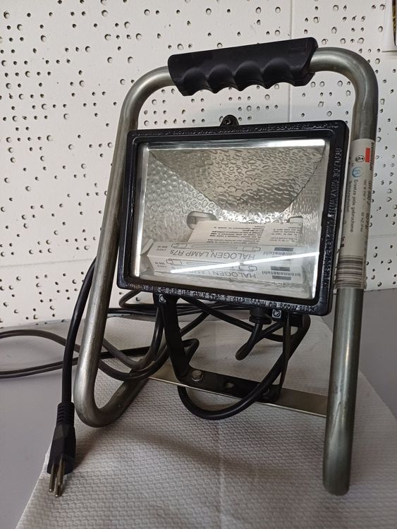 Industrie-Lampe Baustrahler, Halogen, ungebraucht,3 m Kabel (Neu ...