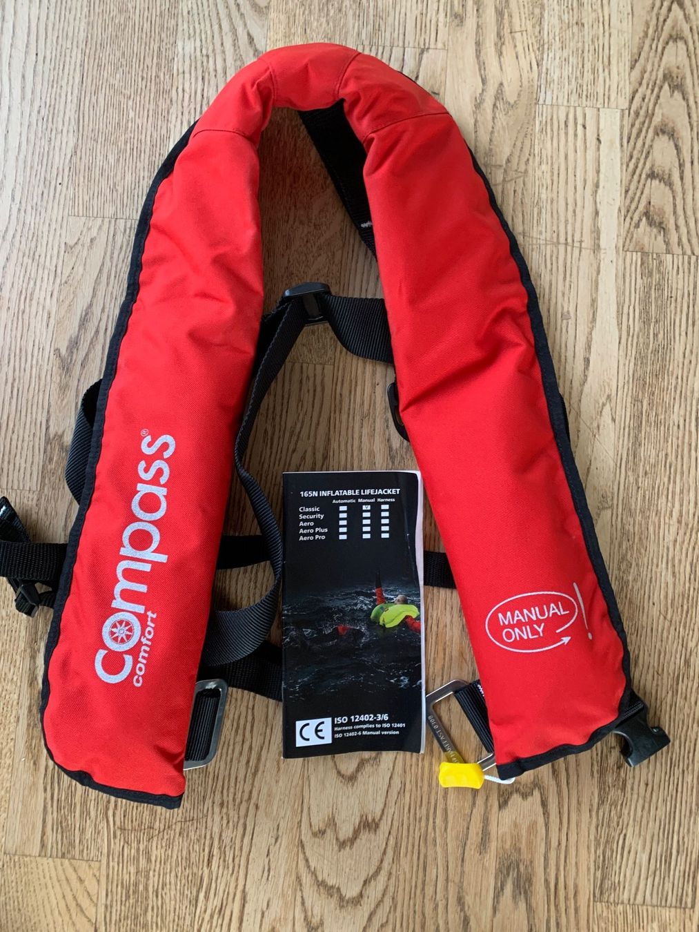 Gilets de sauvetage: Rettungsweste Compass 165N – D'occasion à Davos Dorf par CHM17